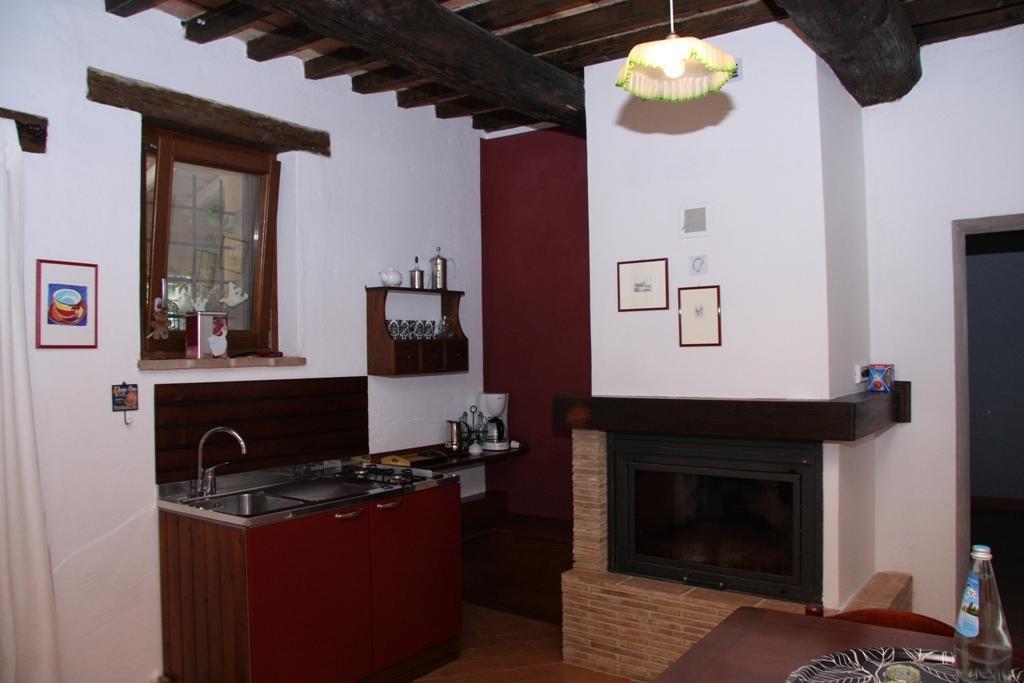 B&B Cal Torello Urbino Ruang foto